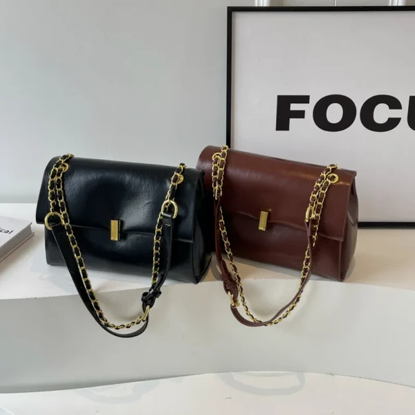 Minimalist Chic Square Leather Handbag for Women - Image 2